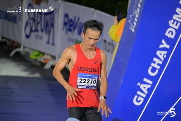 Photo HO CHI MINH CITY NIGHT RUN EXIMBANK 2026 - 42e49273f4937fa9b3025693e5518eff.jpg