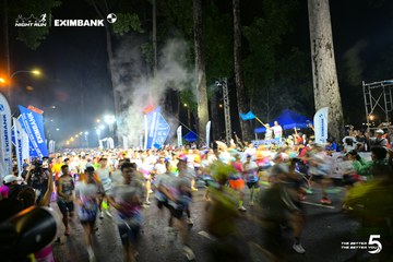 Ảnh sự kiện HO CHI MINH CITY NIGHT RUN EXIMBANK 2026 - 42f5940680b3605f5ee2f52fee0ba6d9.jpg
