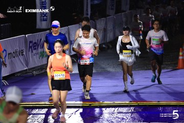 HO CHI MINH CITY NIGHT RUN EXIMBANK 2026 - Ảnh #4987360