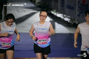 HO CHI MINH CITY NIGHT RUN EXIMBANK 2026 - Ảnh #4985376