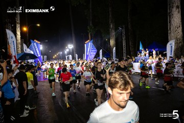 Ảnh sự kiện HO CHI MINH CITY NIGHT RUN EXIMBANK 2026 - 4393d85c4f4e82b95e8a46004b61676d.jpg