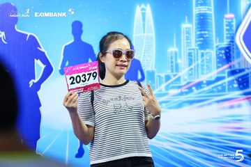 Photo HO CHI MINH CITY NIGHT RUN EXIMBANK 2026 - 4430c84988662a3ea8707af1b3204196.jpg