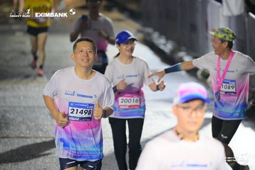 HO CHI MINH CITY NIGHT RUN EXIMBANK 2026 - Ảnh #4986053