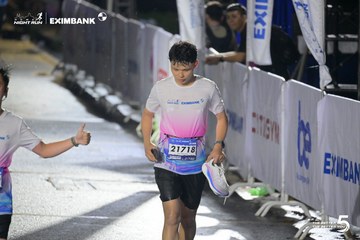 HO CHI MINH CITY NIGHT RUN EXIMBANK 2026 - Ảnh #4985045