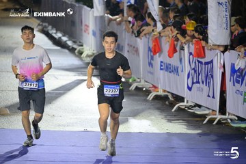 HO CHI MINH CITY NIGHT RUN EXIMBANK 2026 - Ảnh #4983817