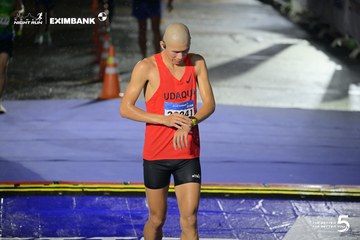 Photo HO CHI MINH CITY NIGHT RUN EXIMBANK 2026 - 44f83c98cdb18d81a3054bf73171d60d.jpg