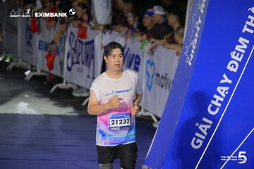 HO CHI MINH CITY NIGHT RUN EXIMBANK 2026 - Ảnh #4983916