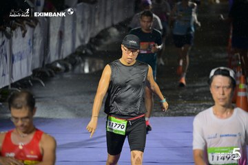 Photo HO CHI MINH CITY NIGHT RUN EXIMBANK 2026 - 4517b22eed066d65f0ac035a36499e4c.jpg