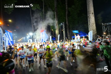 Ảnh sự kiện HO CHI MINH CITY NIGHT RUN EXIMBANK 2026 - 457df4e2cd033865801e415ab4d71bc9.jpg