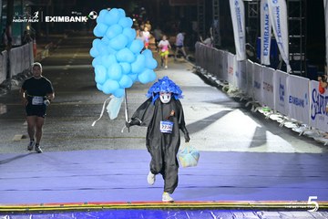 HO CHI MINH CITY NIGHT RUN EXIMBANK 2026 - Ảnh #4985449