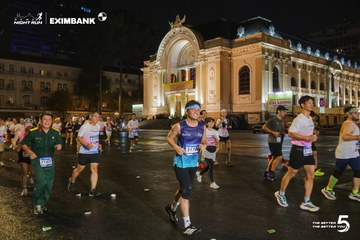 HO CHI MINH CITY NIGHT RUN EXIMBANK 2026 - Ảnh #4997190