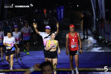 HO CHI MINH CITY NIGHT RUN EXIMBANK 2026 - Ảnh #4988359
