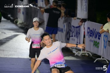 HO CHI MINH CITY NIGHT RUN EXIMBANK 2026 - Ảnh #4980442