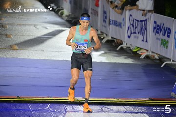 Photo HO CHI MINH CITY NIGHT RUN EXIMBANK 2026 - 47a6868919adce8b8af41b69b24836ad.jpg