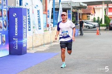Photo HO CHI MINH CITY NIGHT RUN EXIMBANK 2026 - 4803a904e89aea1e0fea2cc3bb685980.jpg