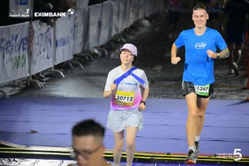 Photo HO CHI MINH CITY NIGHT RUN EXIMBANK 2026 - 481552668d54c549628e1b56098df53f.jpg