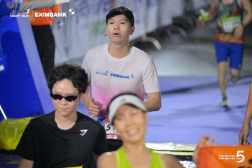 Photo HO CHI MINH CITY NIGHT RUN EXIMBANK 2026 - 482074b1bf99298ec6a2fc669c6b170b.jpg