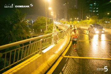 Photo HO CHI MINH CITY NIGHT RUN EXIMBANK 2026 - 4840b7c0cd580d76c8523825fc34f449.jpg