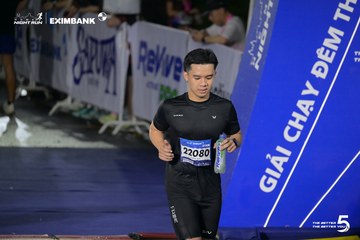 HO CHI MINH CITY NIGHT RUN EXIMBANK 2026 - Ảnh #4980223
