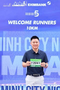 Photo HO CHI MINH CITY NIGHT RUN EXIMBANK 2026 - 49857eff6c0ad4db682694b145a1c16a.jpg