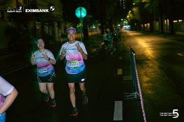Photo HO CHI MINH CITY NIGHT RUN EXIMBANK 2026 - 49cf504e28790e8e32d673963428aaab.jpg