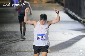 HO CHI MINH CITY NIGHT RUN EXIMBANK 2026 - Ảnh #4986080
