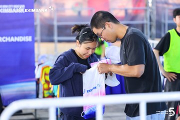 Photo HO CHI MINH CITY NIGHT RUN EXIMBANK 2026 - 49f3adae045c77099d5e7fbe4c330a88.jpg
