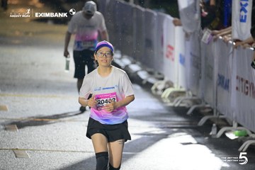 HO CHI MINH CITY NIGHT RUN EXIMBANK 2026 - Ảnh #4983084