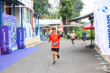 Photo HO CHI MINH CITY NIGHT RUN EXIMBANK 2026 - 4abad3123544981f869b2cf0316b8e29.jpg