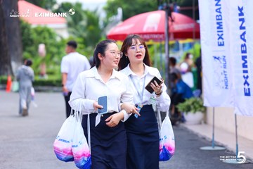Photo HO CHI MINH CITY NIGHT RUN EXIMBANK 2026 - 4ac41085f9e9d40c2cafd8f6407dc585.jpg