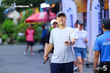 Photo HO CHI MINH CITY NIGHT RUN EXIMBANK 2026 - 4c293e3478c8396df0ded0410aa57bc9.jpg