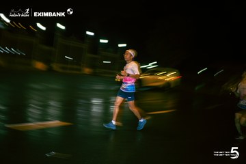 Photo HO CHI MINH CITY NIGHT RUN EXIMBANK 2026 - 4c94652e57b2cfa0066ad28158e3c111.jpg