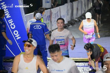 HO CHI MINH CITY NIGHT RUN EXIMBANK 2026 - Ảnh #4982478