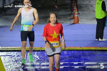 Ảnh sự kiện HO CHI MINH CITY NIGHT RUN EXIMBANK 2026 - 4dc402986f25f65ba4f425ce70d89235.jpg