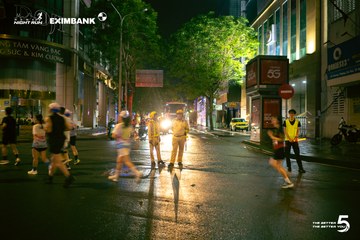 Photo HO CHI MINH CITY NIGHT RUN EXIMBANK 2026 - 4e0a9c623718267e96a5dcf6889c685e.jpg