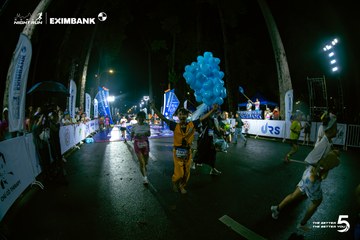 Ảnh sự kiện HO CHI MINH CITY NIGHT RUN EXIMBANK 2026 - 4e22de7b45beb84b0871e9a32820591e.jpg