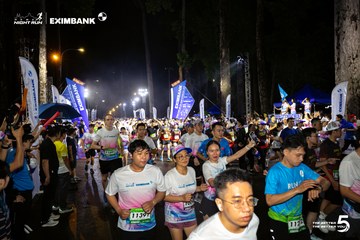 Ảnh sự kiện HO CHI MINH CITY NIGHT RUN EXIMBANK 2026 - 4e4613c1af97e4f8df20a54b7824dc97.jpg