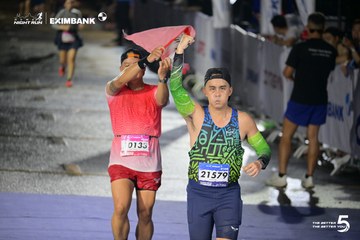 HO CHI MINH CITY NIGHT RUN EXIMBANK 2026 - Ảnh #4980433