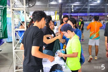 Photo HO CHI MINH CITY NIGHT RUN EXIMBANK 2026 - 4fd5b74c0b28c6f94f76b5f3c9950df3.jpg