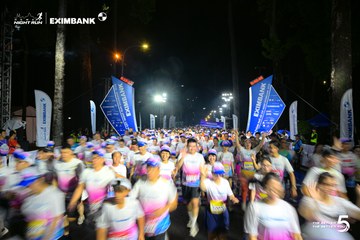 Ảnh sự kiện HO CHI MINH CITY NIGHT RUN EXIMBANK 2026 - 4ffb22f3bc3dedd7d2164023560c2dda.jpg