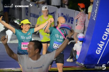 HO CHI MINH CITY NIGHT RUN EXIMBANK 2026 - Ảnh #4982515