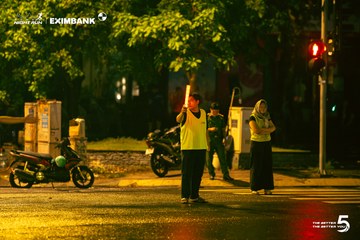 Photo HO CHI MINH CITY NIGHT RUN EXIMBANK 2026 - 5076e8380d547644d6ea7ca808547bfe.jpg