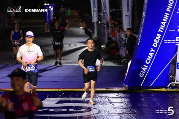 HO CHI MINH CITY NIGHT RUN EXIMBANK 2026 - Ảnh #4986360
