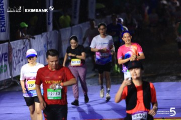 HO CHI MINH CITY NIGHT RUN EXIMBANK 2026 - Ảnh #4988009