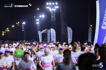 Ảnh sự kiện HO CHI MINH CITY NIGHT RUN EXIMBANK 2026 - 50e2dc587f4c0527290ccaf3b10f4add.jpg