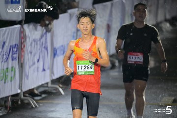 Photo HO CHI MINH CITY NIGHT RUN EXIMBANK 2026 - 50f27b3ddb288640a17cd6a7cb1785fd.jpg