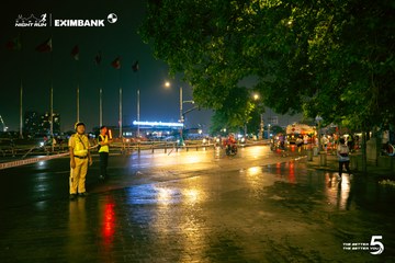 Photo HO CHI MINH CITY NIGHT RUN EXIMBANK 2026 - 5102a4b8b85f2ef5509903eecc814ca6.jpg
