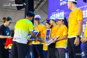 Photo HO CHI MINH CITY NIGHT RUN EXIMBANK 2026 - 5128e8bc597fbe5503a1e896df22db87.jpg