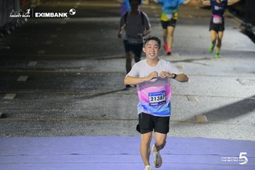 HO CHI MINH CITY NIGHT RUN EXIMBANK 2026 - Ảnh #4983983