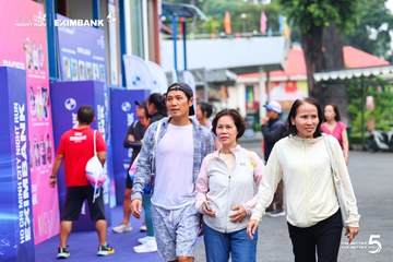 Photo HO CHI MINH CITY NIGHT RUN EXIMBANK 2026 - 5230c883894020db5526f625e6f0f447.jpg